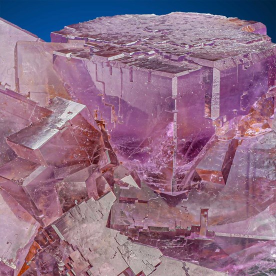 Fluorite-La Cabaña | Berbes-Caravia | Ribadesella | Asturias | Spain